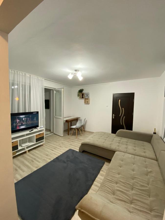 Apartmán Cazare Petroşani Exteriér fotografie